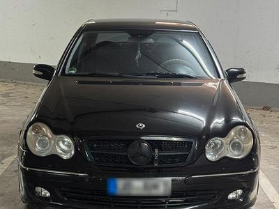 Usata Mercedes C350 272 CV (200 kW) 2005 Nero Berlina