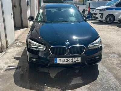 Second-hand BMW 116 Sport Line 116 CP (85 kW) 2016 Negru Hatchback