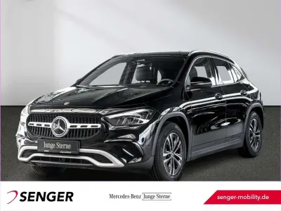 Käytetty Mercedes GLA200 163 HP (119 kW) 2024 Musta Katumaasturi