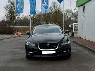 Schwarz Gebraucht 2013 Jaguar XJ Luxury Limousine | 13.500 € (Superpreis)