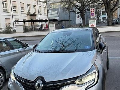 Usata Renault Captur 140 CV (102 kW) 2022 Argento SUV