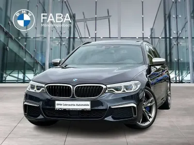 Gebraucht BMW 550 400 PS (294 kW) 2019 Carbonschwarz Kombi