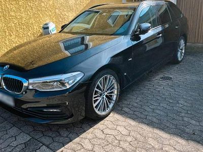 Gebraucht BMW 520 190 PS (139 kW) 2017 Schwarz Kombi
