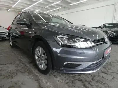 Używany VW Golf VII Comfortline 125 KM (91 kW) 2018 Szary Sedan/Limuzyna