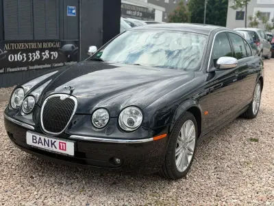 Käytetty Jaguar S-Type Executive 238 HP (175 kW) 2005 Musta Sedan