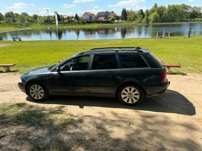 Gebraucht Audi A4 110 PS (80 kW) 1998 Schwarz Kombi