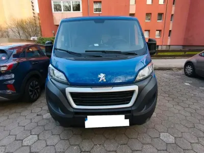 Gebraucht Peugeot Boxer 140 PS (102 kW) 2021 Blau Van
