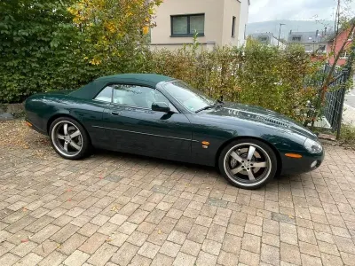 Gebraucht Jaguar XKR 396 PS (291 kW) 2003 Grün Cabrio