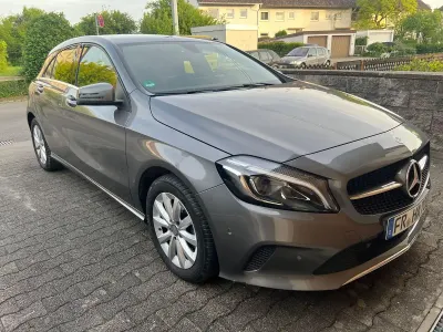 Brugt Mercedes A180 122 HK (89 kW) 2016 Grå Sedan
