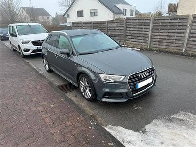 Grau Gebraucht 2018 Audi A3 S-Line Limousine | 15.500 € (Superpreis)