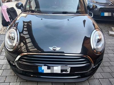 Gebraucht Mini Cooper 136 PS (100 kW) 2018 Schwarz Kleinwagen