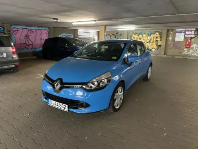 Usata Renault Clio IV Dynamique 90 CV (66 kW) 2013 Blu Berlina