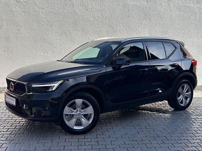 Gebraucht Volvo XC40 Core 163 PS (119 kW) 2024 Schwarz SUV