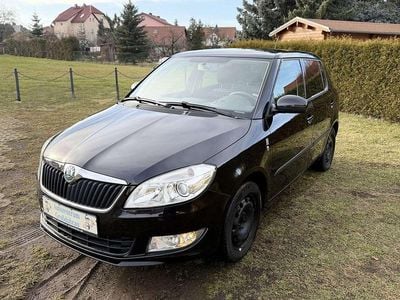Gebraucht Skoda Fabia Family 105 PS (77 kW) 2012 Schwarzmagic perleffekt Kleinwagen