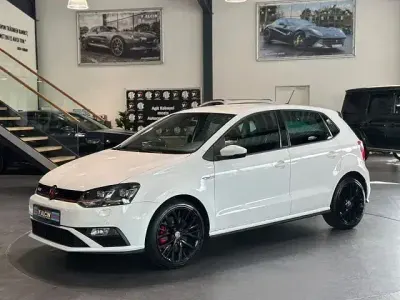 Gebraucht VW Polo Comfortline 200 PS (147 kW) 2017 Ebenholzschwarz Kleinwagen