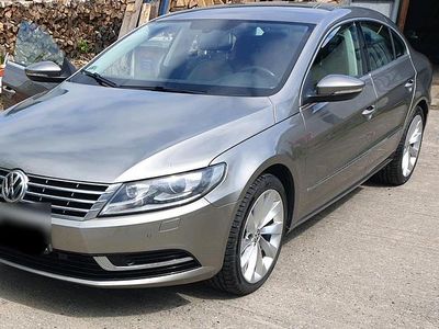 Gebraucht VW Passat 170 PS (125 kW) 2012 Gold Coupé