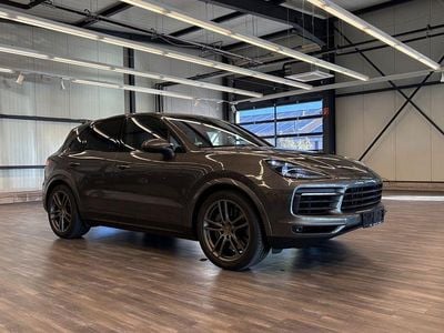 Gebraucht Porsche Cayenne S Chrono 441 PS (324 kW) 2022 Anthrazit metallic SUV