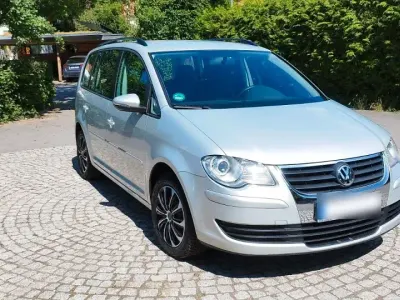 Gebraucht VW Touran 140 PS (102 kW) 2010 Van / Kleinbus