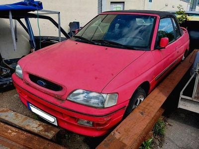 Gebraucht Ford Escort Cabriolet 131 PS (96 kW) 1994 Rot Cabrio
