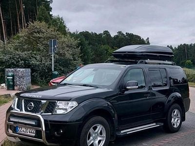 Gebraucht Nissan Pathfinder 171 PS (125 kW) 2009 Schwarz SUV