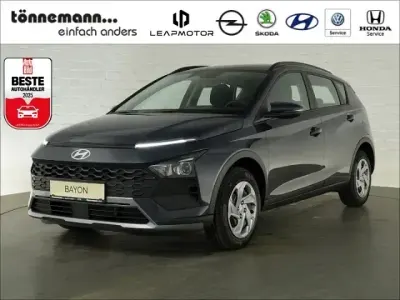 Neu Hyundai Bayon Select 101 PS (74 kW) 2025 Grau SUV