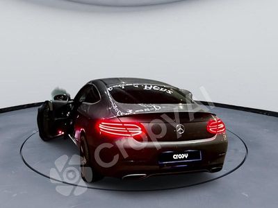 Grau Gebraucht 2015 Mercedes 200 Coupé | 19.500 €