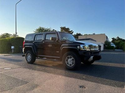 Hummer H3