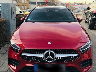 Second-hand Mercedes A200 AMG 163 CP (119 kW) 2021 Roșu Berlinǎ