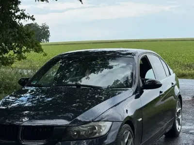 Gebraucht BMW 320 163 PS (119 kW) 2005 Blau Limousine