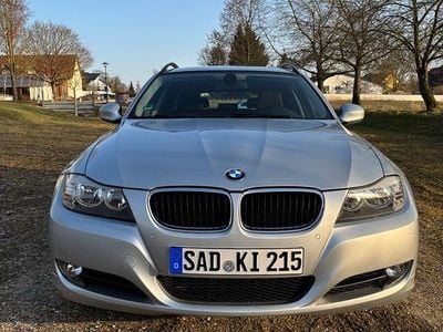 Gebraucht BMW 318 143 PS (105 kW) 2010 Silber Kombi