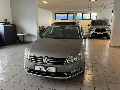 Usata VW Passat Highline 170 CV (125 kW) 2011 Marrone Station wagon