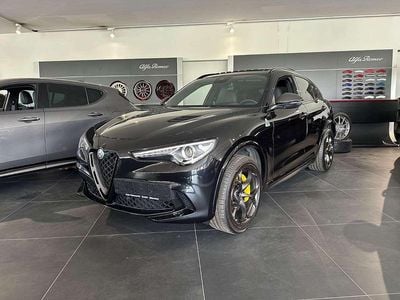 Schwarz Gebraucht 2021 Alfa Romeo Stelvio Quadrifoglio SUV | 58.990 € (Teuer)