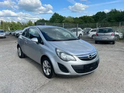 Gebraucht Opel Corsa Energy 69 PS (50 kW) 2014 Silber Kleinwagen