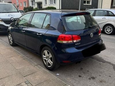 Gebraucht VW Golf VI 122 PS (89 kW) 2009 Blau Kleinwagen