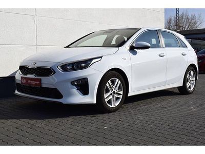 Gebraucht Kia Ceed Vision 99 PS (72 kW) 2018 Weiss Kleinwagen