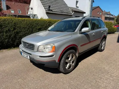 Occasion Volvo XC90 Momentum 185 ch (136 kW) 2006 Argent SUV