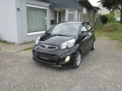 Gebraucht Kia Picanto Spirit 86 PS (63 kW) 2014 Midnight black Kleinwagen