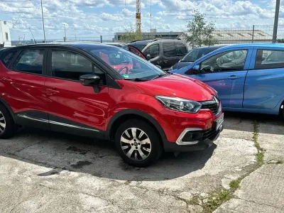 Gebraucht Renault Captur Experience 90 PS (66 kW) 2017 Rot SUV