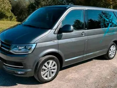 Gebraucht VW Multivan 204 PS (150 kW) 2016 Grau Van / Kleinbus