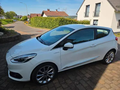 Gebraucht Ford Fiesta Vignale 140 PS (102 kW) 2019 Weiß Kleinwagen