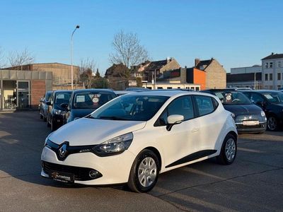 Gebraucht Renault Clio IV Expression 73 PS (53 kW) 2013 Weiß Limousine