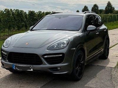 Porsche Cayenne GTS