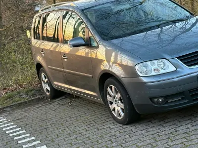 Gebraucht VW Touran 140 PS (102 kW) 2004 Grau Van / Kleinbus