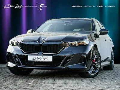 Gebraucht BMW 540 Comfort Edition 303 PS (222 kW) 2025 Sophistograu brillanteffekt metallic Kombi