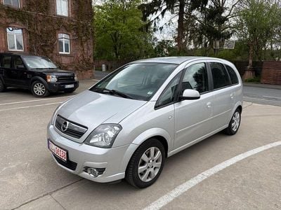 Używany Opel Meriva Innovation 125 KM (91 kW) 2009 Srebrny Minivan