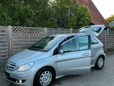 Używany Mercedes B170 116 KM (85 kW) 2007 Szary Minivan