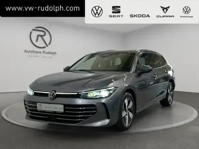 Używany VW Passat Elegance 150 KM (110 kW) 2024 Szary Kombi