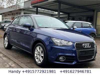 Gebraucht Audi A1 Attraction 90 PS (66 kW) 2013 Blau Kleinwagen