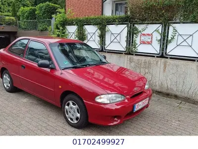 Gebraucht Hyundai Accent 75 PS (55 kW) 1998 Rot Limousine