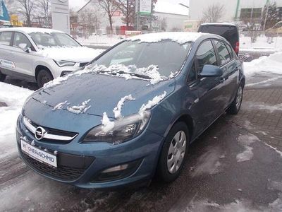Gebraucht Opel Astra Selection 116 PS (85 kW) 2014 Azur blau Limousine